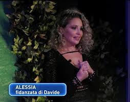 In passato davide silvestri è stato legato ad una ragazza di nome valentina mangili. Davide Silvestri Chi E La Fidanzata Alessia Finalmente Si Presenta Foto