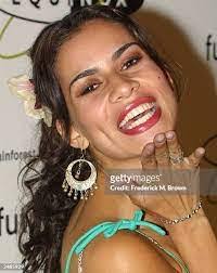 May Quigley's Instagram, Twitter & Facebook