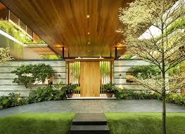 Front yard small garden house design. Outdoor House Plan With Interior Courtyard And Rooftop Garden
