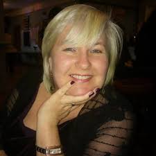 Véronique Rooney (@HealingCatalist)