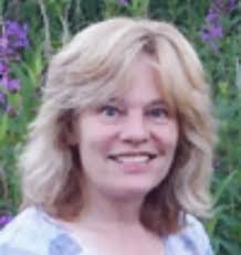 Casey Burt's Instagram, Twitter & Facebook