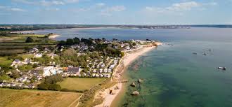 Emplacement De Camping Dans Le Morbihan A Penestin En Bord De Mer 4 Etoiles Camping Morbihan Emplacement Camping Camping Normandie