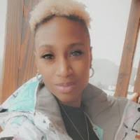 20+ "Danielle Flint" profiles