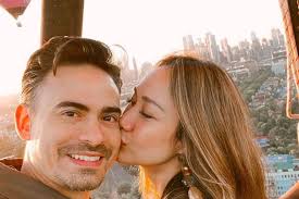 Ini potret kenangan ashraf sinclair dan bunga citra lestari saat adu akting di film saus kacang (2008). Sebelum Meninggal Ashraf Sinclair Sempat Antar Bcl Kerja Halaman All Kompas Com