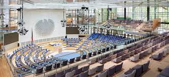 Das von 1930 bis 1933 errichtete kerngebäude diente bis zum zweiten weltkrieg als pädagogische akademie bonn. One Of A Kind Events In The Plenary Hall World Conference Center Bonn