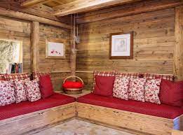 Sogno Di Fiaba Un Romantico Chalet In Trentino Charme And More Arredamento Baita Di Montagna Casa Rustica Arredamento Chalet