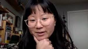 Jennifer Perrine's Instagram, Twitter & Facebook