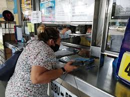 There are 5 ways to get from sibu to kuching by plane, ferry, bus or car. Covid 19 Sibu Back To Green Kuching Bintulu And Lubok Antu Still Yellow Zones