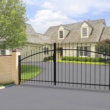 Make sure it clears the driving path when opened and allows for. Diy Steel Driveway Gate Kit Athens Style 13 X 5 Feet Aleko