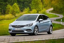 Opel astra kombi 2021 : Opel Astra Lifting 2019 Co Sie Zmienilo Informacje Silniki Skrzynie Autokult Pl