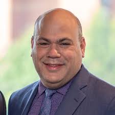 BUILDING VIBRANT COMMUNITIES. A NEW PERSPECTIVE. ANNUAL REPORT 2019