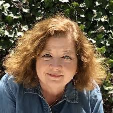 Debbie Fain's Instagram, Twitter & Facebook