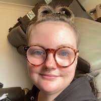 Holly Everson's Instagram, Twitter & Facebook