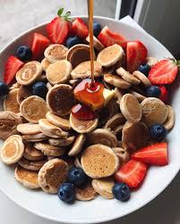 Ilona Niina On Instagram Mini Pancakes Or Pancake Cereal However You Wanna Call It I M Finally Trying O Yummy Food Yummy Food Dessert Healty Food