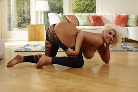 Karissa Shannon Gets Her Asshole Licked And Pussy Fucked photos (Alex  Legend)  MILF Fox