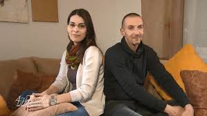 4 Hochzeiten Und Eine Traumreise Paar Schlagt Sich Paar Vertragt Sich