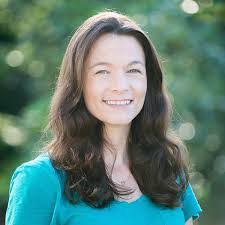 Erin Farley's Instagram, Twitter & Facebook