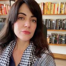 Simone Francis (@SimoneAssur)