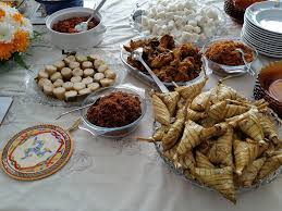 Kalori nasi impit kuah kacang. Kitar Semula Makanan Raya Dengan 5 Cara Ini