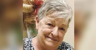 Sandra Hopper's Instagram, Twitter & Facebook