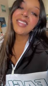 Nicole Paula's Instagram, Twitter & Facebook