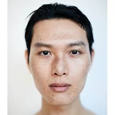 BEAUTY — JINCEY LUMPKIN