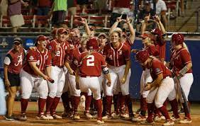 Alabama's maddie morgan (00) and eliisa brown (1) greet abby doerr (4) at home after she hit a home run in the sixth inning against arizona during an ncaa women's college world series softball. Ncaa Softball Alabama Opens Wcws With Gold Standard In Arizona Al Com