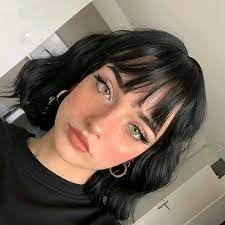 Black Shoulder Length Wavy Hair Short Hair Styles Short Hair With Bangs Short Grunge Hair