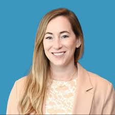 Erin Delashmutt's Instagram, Twitter & Facebook