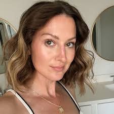 Ciara Myers's Instagram, Twitter & Facebook