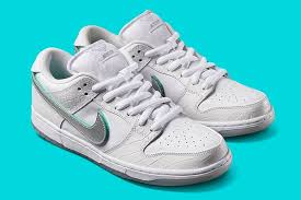 Undefeated x puma clyde game time pack undefeated and puma have come together to collaborate on the classic clyde once again, this time producing a game time pack for the holiday 2012 season. Diamond Supply Co X Nike Sb Dunk Colab Announced Sneaker Freaker