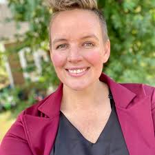 How to start a child with beekeeping and insect husbandry?