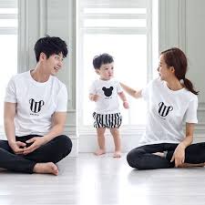 9 film animasi populer tayang 2020, spongebob hingga scoob. Gambar Kartun Ibu Dan Anak Laki Laki Dan Perempuan