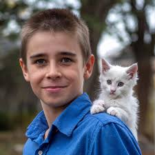 Woman adopts abandoned puppy