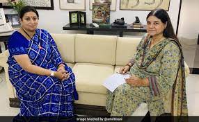 Maneka sanjay gandhi (née anand; Smriti Irani S Meet With Predecessor Maneka Gandhi Before Ministry Switch