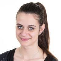 Alice Robin's Instagram, Twitter & Facebook