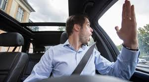 Aber ohne beweise kann das keiner bezeugen! Geldstrafen Arschloch Und Stinkefinger Teure Beleidigungen Im Strassenverkehr Nordkurier De