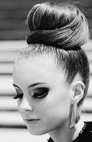 Nice Buns A Simple Hairstyle For Every Occasion Hair Beauty Long Hair Styles Hair Envy