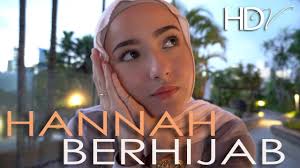 Sedikit info mengenainya, hannah atau nama sebenarnya hannah adlina blackburne birch dilahirkan pada 27 oktober 1996 di singapura. Hannah Berhijab Youtube