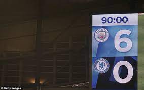 N'golo kante comes in with a firm challenge and chelsea break up the pitch, unfortunately. Erhebliche Entgleisung Zum Runden Leder