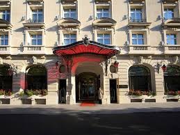 Deux restaurants fameux et un petit déjeuner signé pierre hermé dont on se régale à chaque fois ! Le Royal Monceau Raffles Paris Bewertungen Fotos Preisvergleich Ile De France Tripadvisor