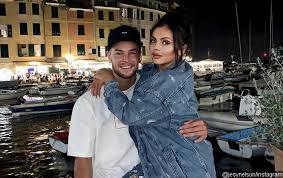 Little mix's jesy nelson and boyfriend sean sagar have just taken their instagram flirting to a whole new level. Jesy Nelson S Boyfriend Lashes Out At Sickening Troll Over Ugly Comment