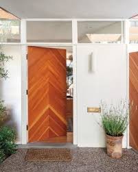 Home Tour A Midcentury Modern House In Los Angeles Mid Century Modern House Chevron Door Modern Front Door