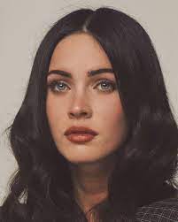 Pin By Asma Maalej On Ladies Megan Fox Makeup Megan Fox Face Megan Fox