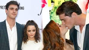 See her all boyfriends' names, facts, favorites, and complete biography. The Kissing Booth Star Joey King Talks Kissing Fail With Bf Jacob Elordi While Filming Youtube