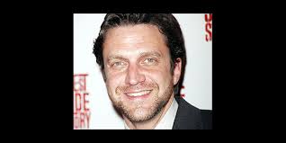 Raul Esparza & Laurie Metcalf Among Winners of 2011 Ovation Awards