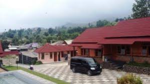 Villa montero saru ini selalu diminati oleh setiap costumer kami yang mau liburan maupun sengaja mencari penginapan di kawasan ciater subang ini. Villa Indah Ciater Villa D Flamboyan 70 100 Orang Bisa