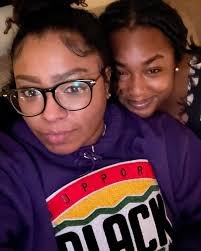 Clarissa McLaughlin (@whoisclarissamclaughlin) • Instagram photos and videos