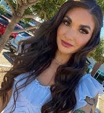 Melvin Babcock's Instagram, Twitter & Facebook