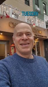 Charoen Krung in Midtown East Manhattan is nestled between 50th and 51st